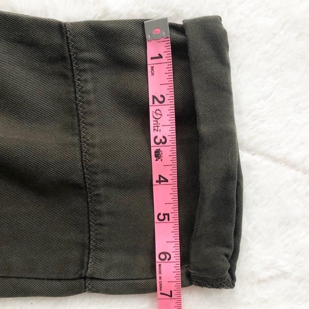 Luxe Essentials | Cropped Distressed Pants *NWT* - Picture 16 of 16